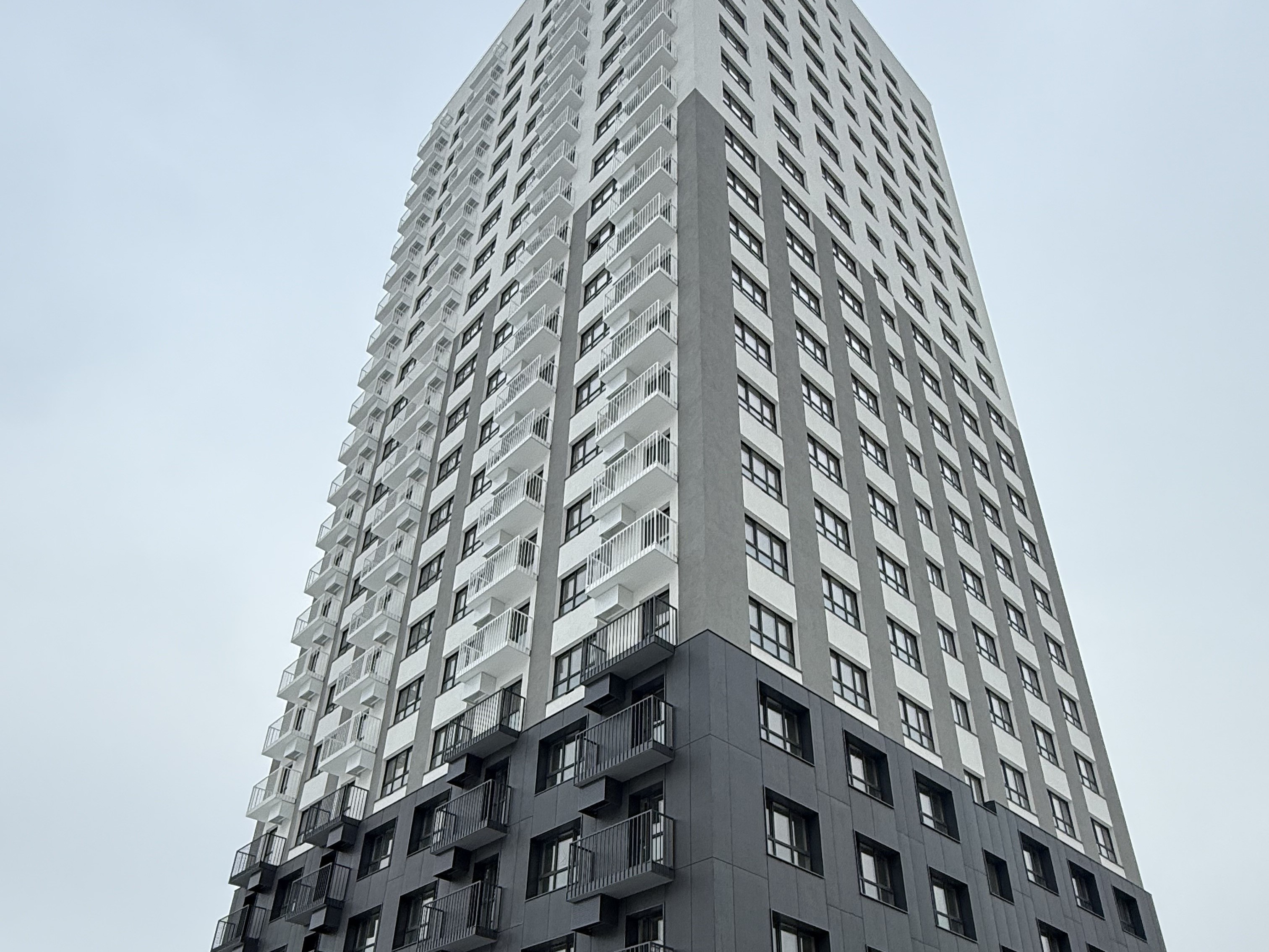 Фасадные панели ТЕХНОНИКОЛЬ для нового комплекса в Новосибирске